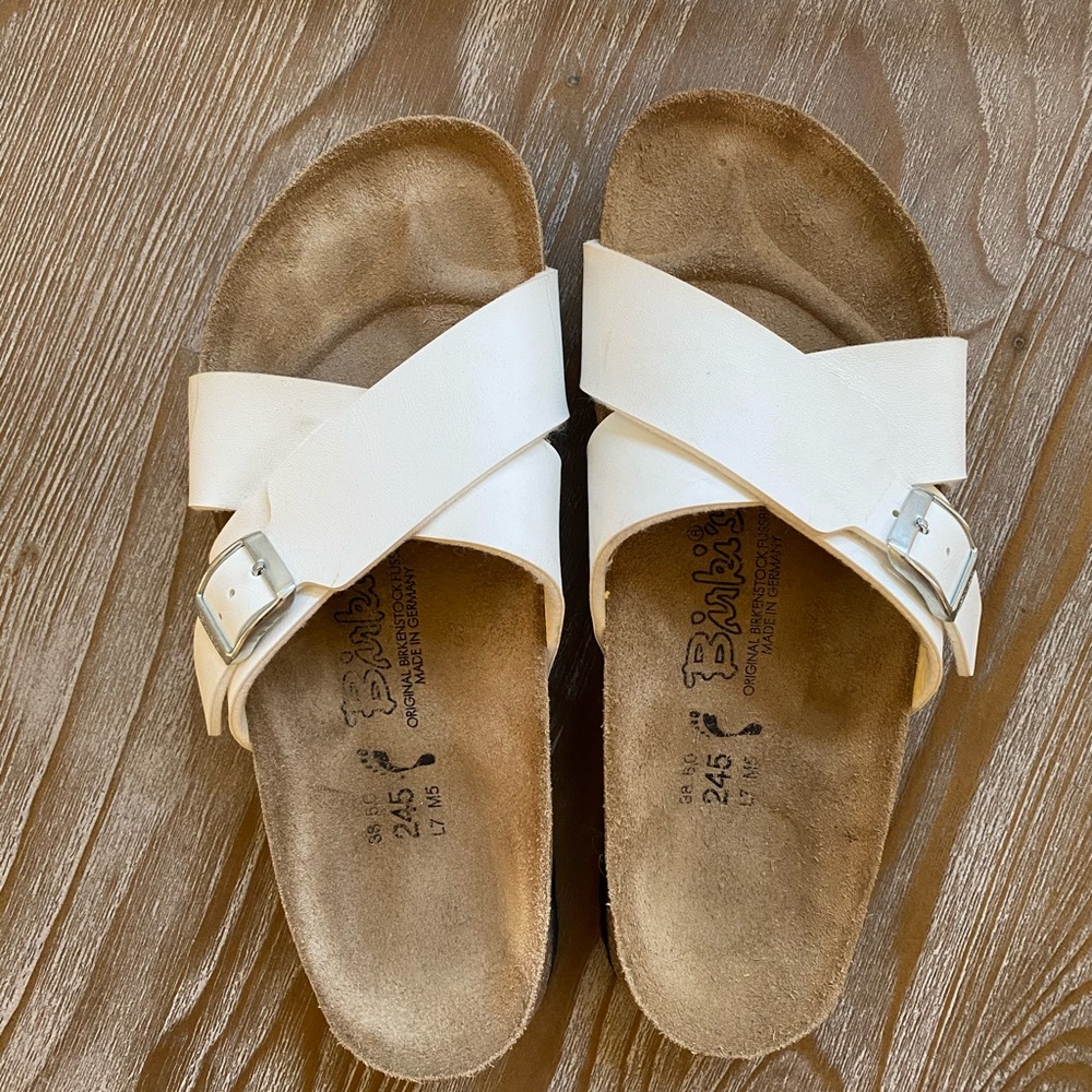 White Birkenstock’s Siena big buckle slide sandal